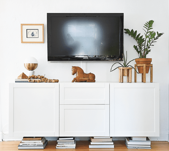 Tv console decor ideas